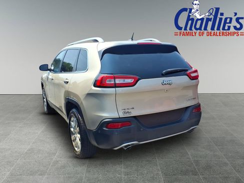 Used 2014 Jeep Cherokee Limited w/ Technology Group AWD/4WD image 5