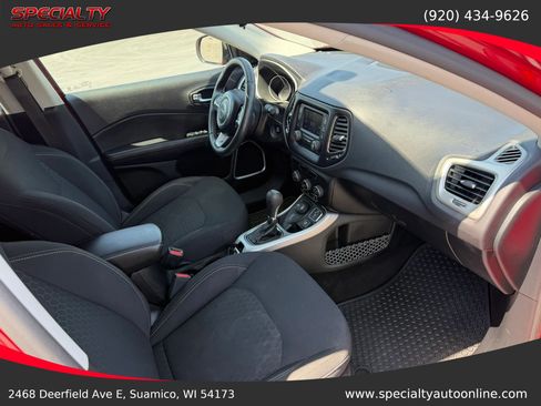 Used 2018 Jeep Compass Sport w/ Cold Weather Group AWD/4WD image 18