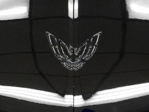 Used 1997 Pontiac Firebird Trans Am RWD image 16