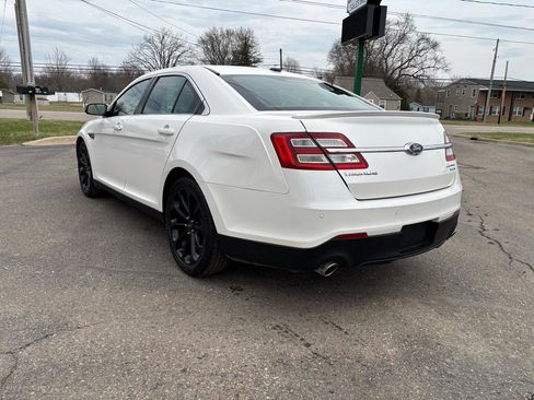 Used 2016 Ford Taurus Limited w/ Driver Assist Package image 3