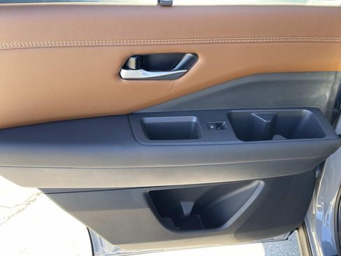 New 2026 Nissan Pathfinder Platinum AWD/4WD image 20