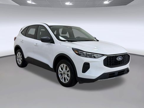 Used 2025 Ford Escape Active AWD/4WD image 7