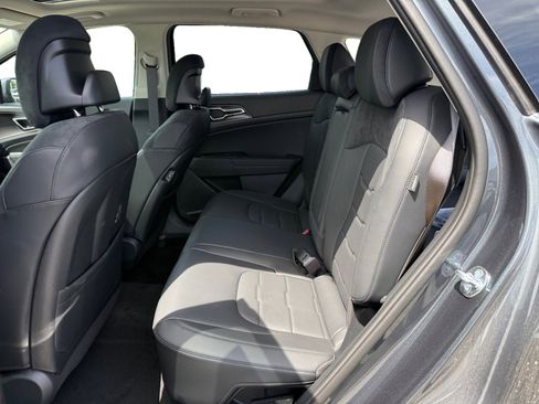New 2026 Kia Sportage SX Prestige AWD/4WD image 16