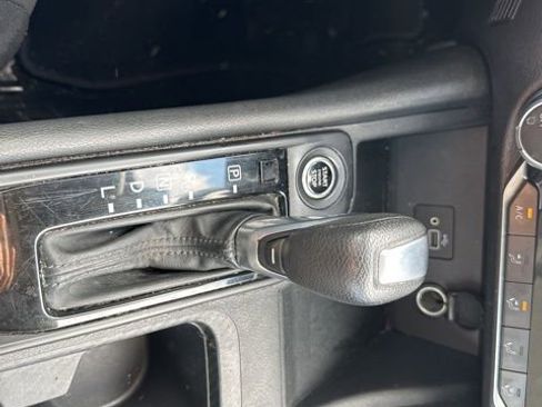 Used 2022 Nissan Sentra S image 29