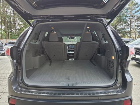 Used 2015 Toyota Highlander Limited Platinum image 18