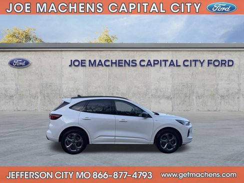 Certified 2024 Ford Escape ST-Line w/ Tech Pack #1 image 5