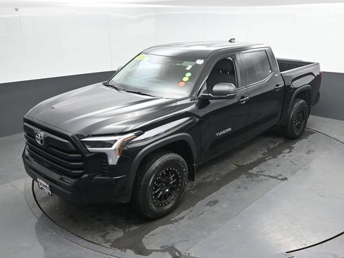 Used 2024 Toyota Tundra SR5 AWD/4WD image 29