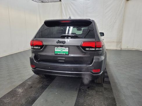 Used 2020 Jeep Grand Cherokee Altitude image 7
