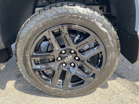 New 2025 Chevrolet Colorado Z71 w/ Z71 Convenience Package 2 image 28