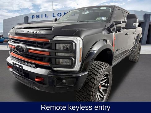 Used 2026 Ford F250 Lariat w/ Black Appearance Package image 3