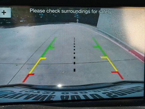 Used 2019 Ford Escape SE image 21