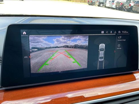 Used 2020 BMW M550i xDrive w/ Executive Package image 13