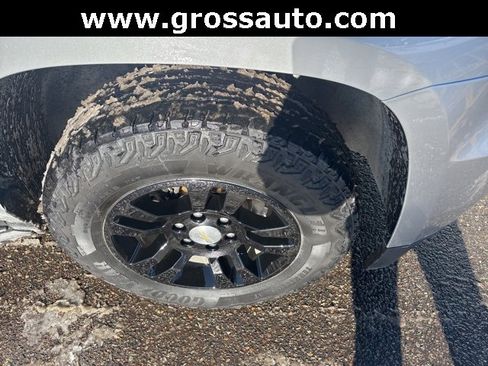 Used 2020 Chevrolet Tahoe LT image 27