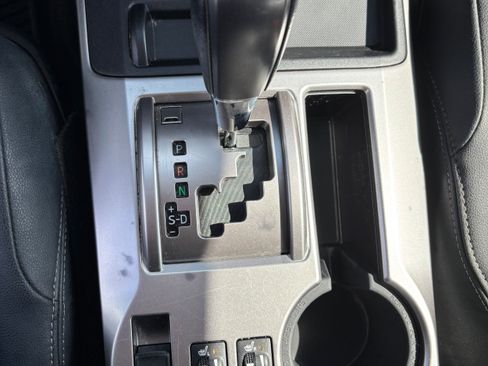 Used 2020 Toyota 4Runner SR5 image 18