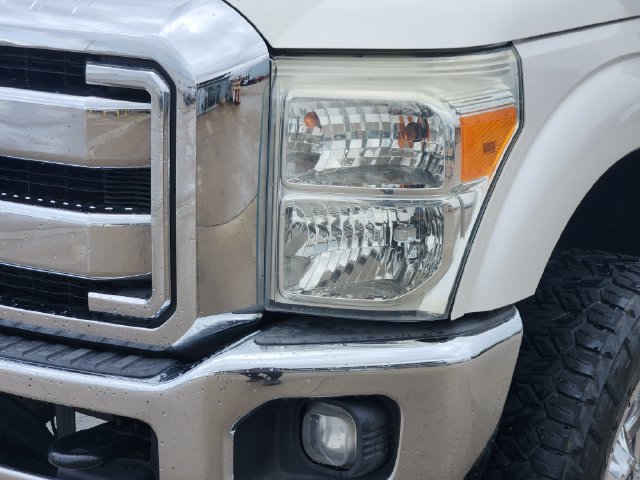 Used 2015 Ford F250 Lariat AWD/4WD image 9