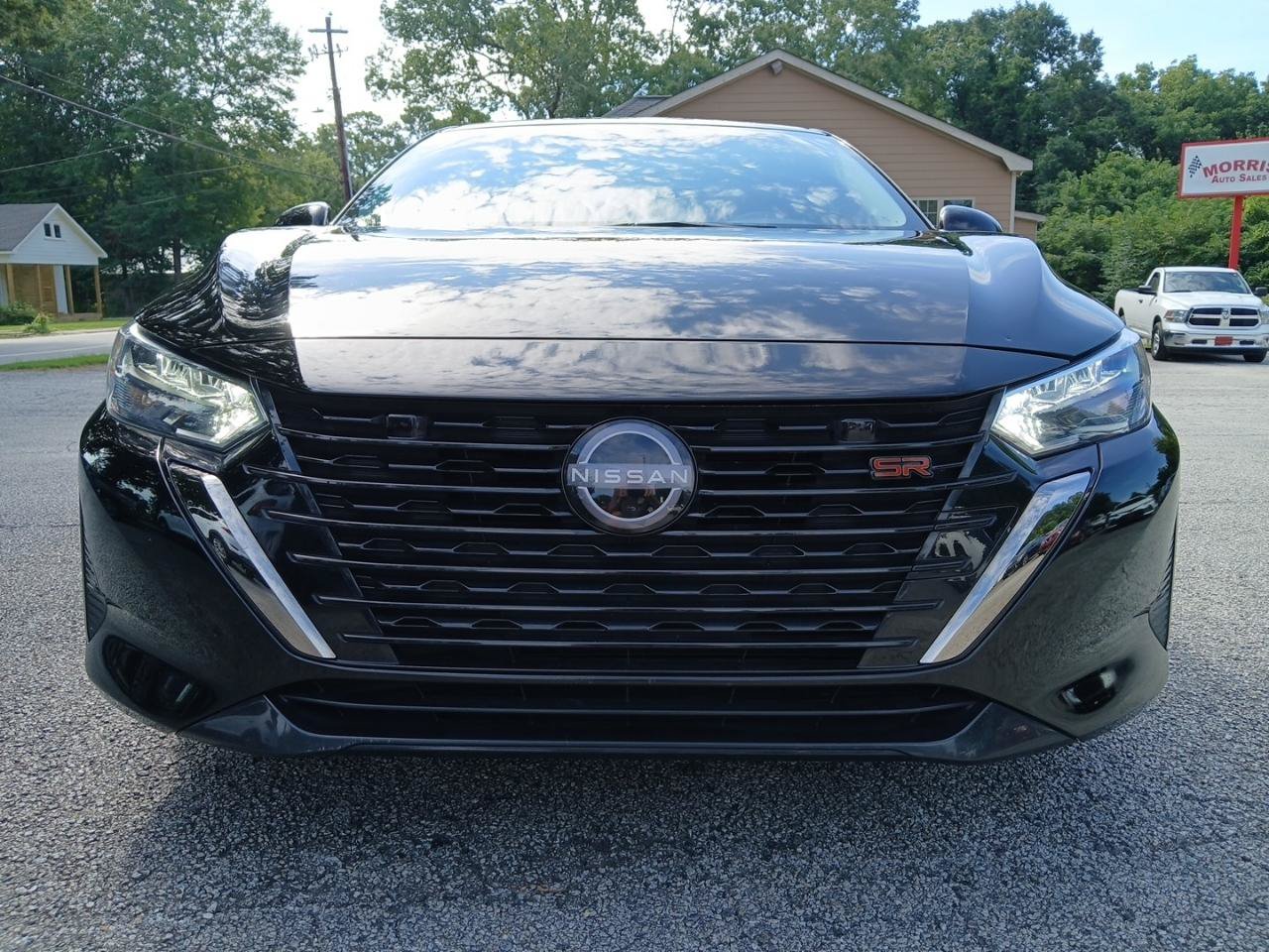 Used 2024 Nissan Sentra SR FWD image 3