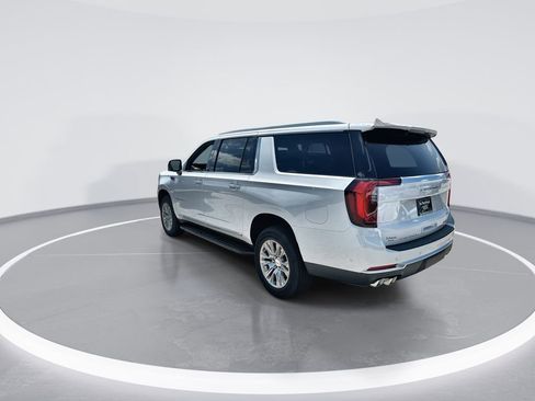 New 2026 GMC Yukon XL Denali RWD image 6