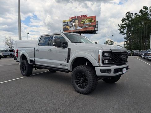 New 2025 Ford F250 Lariat w/ Lariat Ultimate Package image 2