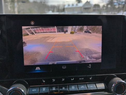 Certified 2023 Chevrolet Colorado LT w/ LT Convenience Package II image 22