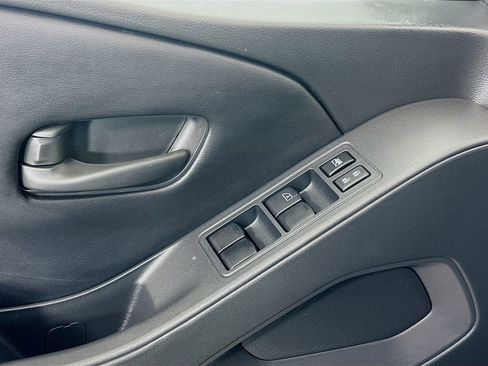 Used 2025 Nissan Frontier S image 17