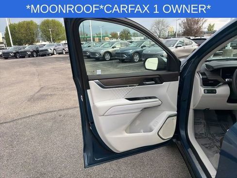 Used 2024 GMC Acadia Denali w/ LPO, Floor Liner Package FWD image 29