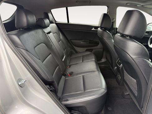 Used 2020 Kia Sportage EX w/ EX Technology Package FWD image 18
