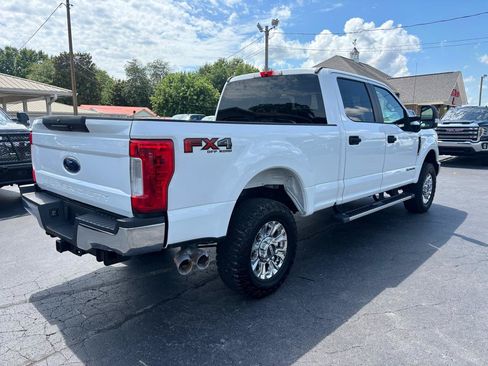 Used 2019 Ford F250 XL w/ STX Appearance Package AWD/4WD image 5