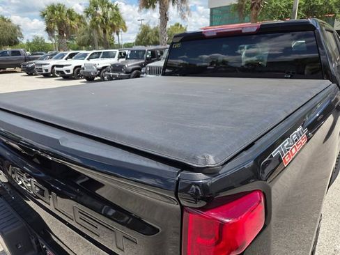 Used 2023 Chevrolet Silverado 1500 LT Trail Boss w/ Protection Package AWD/4WD image 13