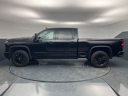 New 2026 Chevrolet Silverado 2500 High Country w/ High Country Premium Package AWD/4WD image 5