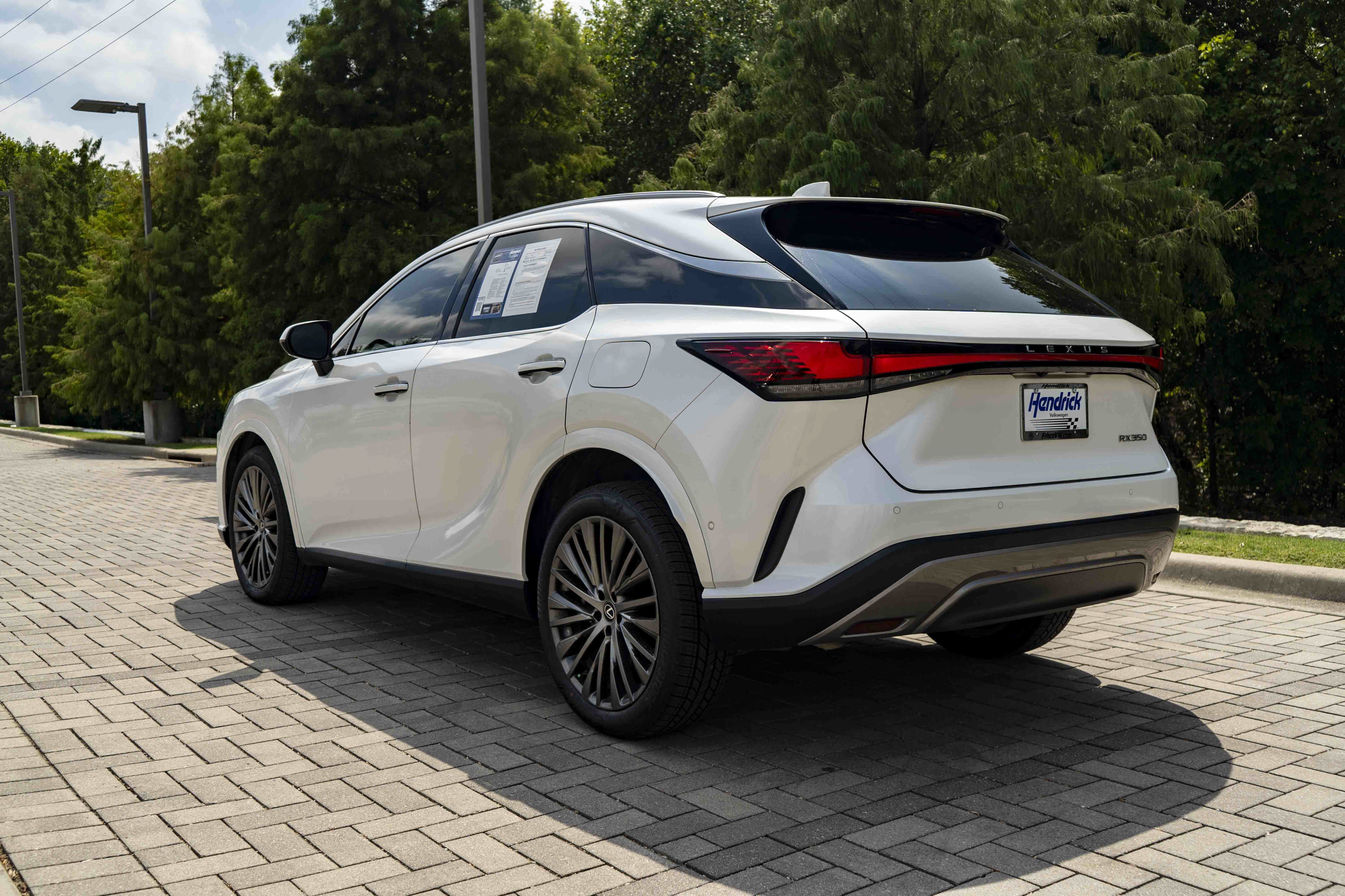 Used 2024 Lexus RX 350 FWD w/ Convenience Package image 6