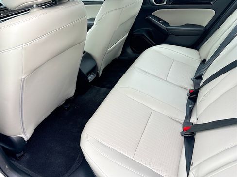 Used 2024 Honda Civic Touring image 26