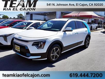 Used 2023 Kia Niro EX