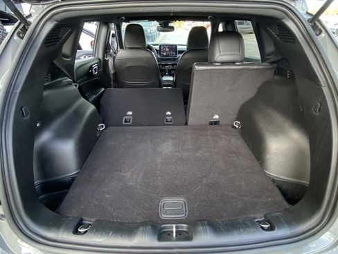 Used 2024 Jeep Compass Trailhawk image 26