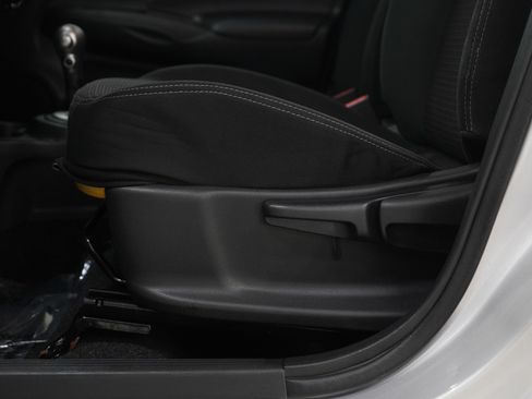 Used 2018 Nissan Versa SV w/ SV Special Edition Package FWD image 21