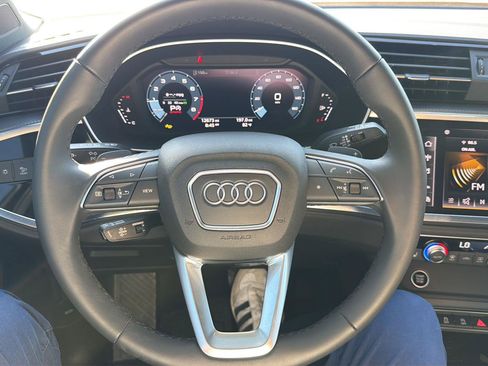 Used 2025 Audi Q3 2.0T Premium AWD/4WD image 27