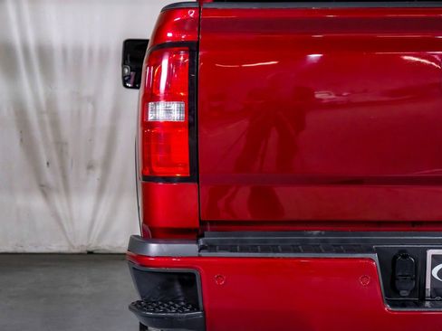 Used 2018 GMC Sierra 3500 Denali w/ Duramax Plus Package image 41