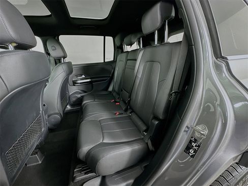 Certified 2022 Mercedes-Benz GLB 250 image 23
