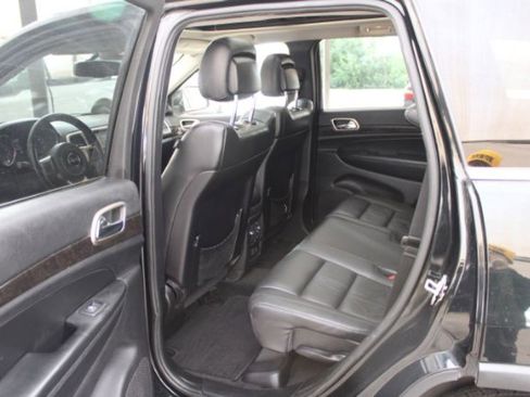 Used 2012 Jeep Grand Cherokee Laredo image 13
