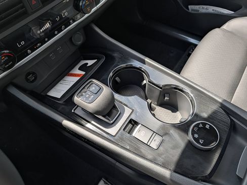 New 2026 Nissan Rogue SV AWD/4WD image 16