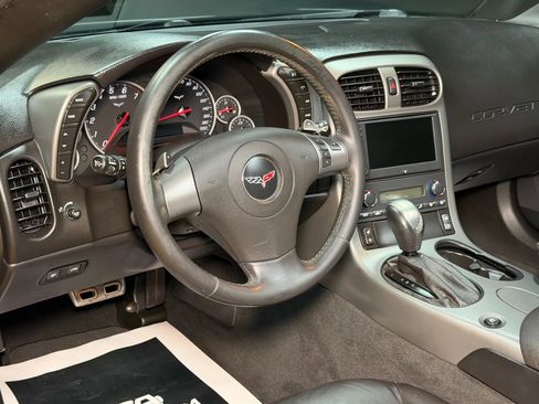 Used 2007 Chevrolet Corvette Coupe 2D w/ Preferred Equipment Group image 33