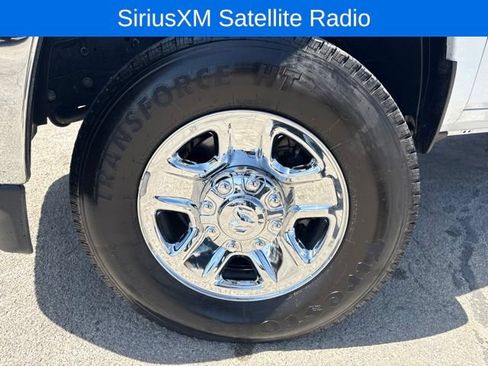Used 2024 RAM 3500 Tradesman w/ Chrome Appearance Group AWD/4WD image 11