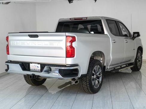 Used 2022 Chevrolet Silverado 1500 LT RWD image 6