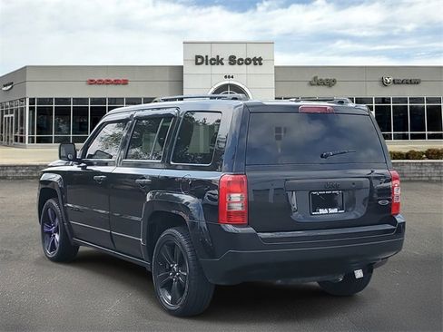 Used 2014 Jeep Patriot Sport image 3