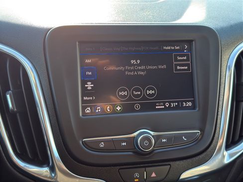 Used 2024 Chevrolet Equinox LT w/ LPO, Floor Liner Package image 18