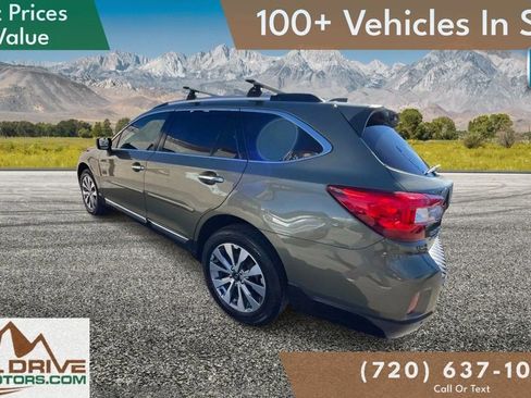 Used 2017 Subaru Outback 2.5i Touring image 7