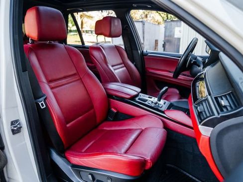 Used 2012 BMW X5 M image 80