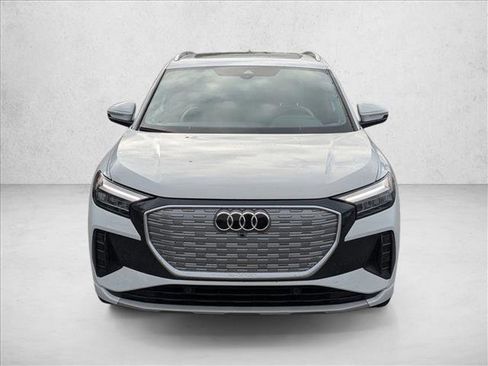 Used 2023 Audi Q4 e-tron Premium Plus w/ Premium Plus RWD image 2