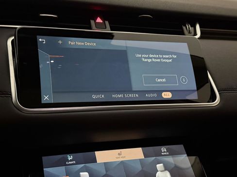Used 2022 Land Rover Range Rover Evoque SE image 35