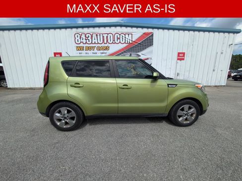 Used 2019 Kia Soul w/ Convenience Package FWD image 9