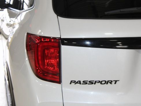 Certified 2023 Honda Passport Elite image 47
